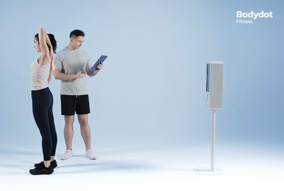 Screen showing posture measurement with the AI Body Analyzer, Bodydot