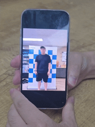 Bad Example: Conducting the Consultation Using Photos Taken on a Smartphone